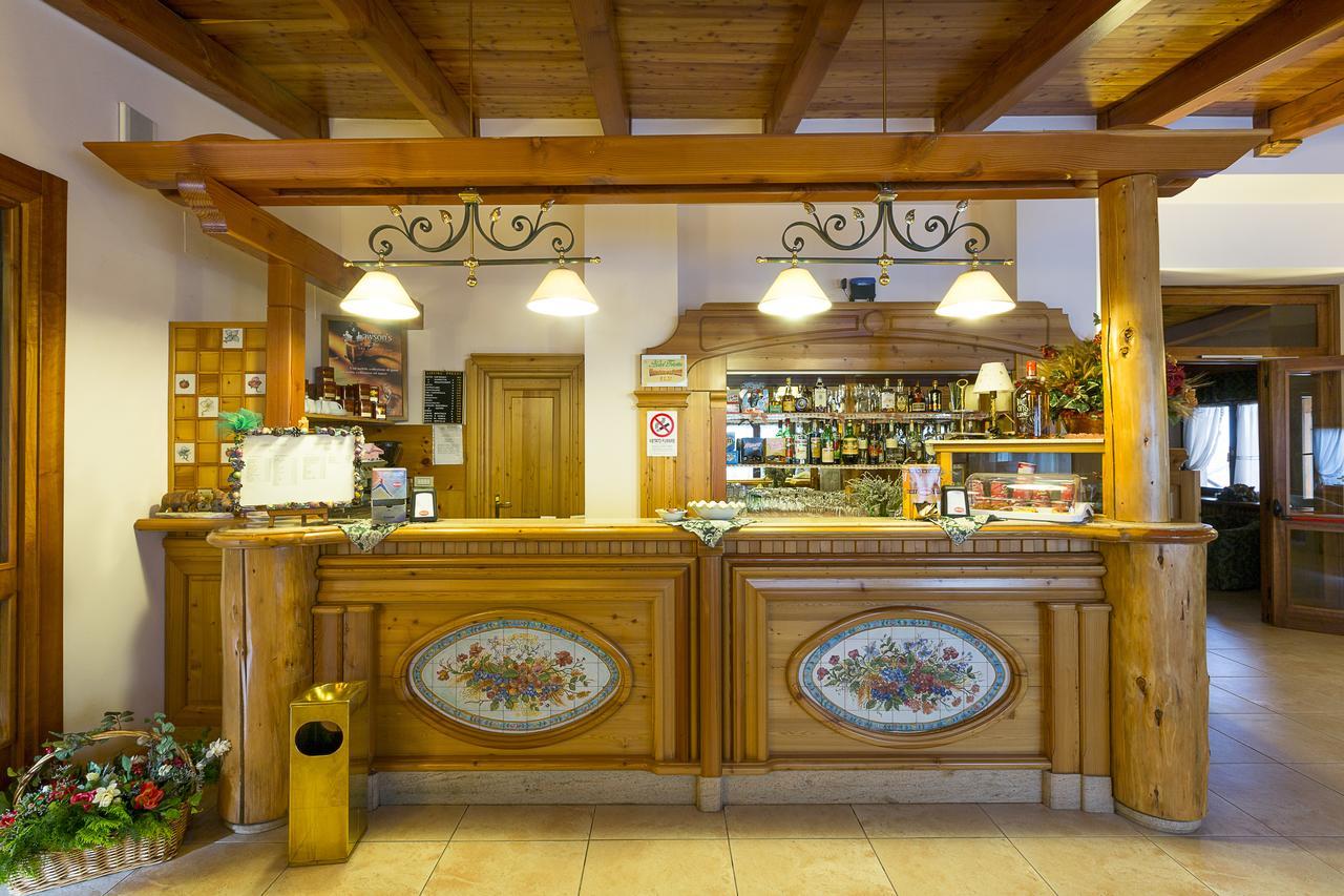 Hotel Trieste Roccaraso Buitenkant foto