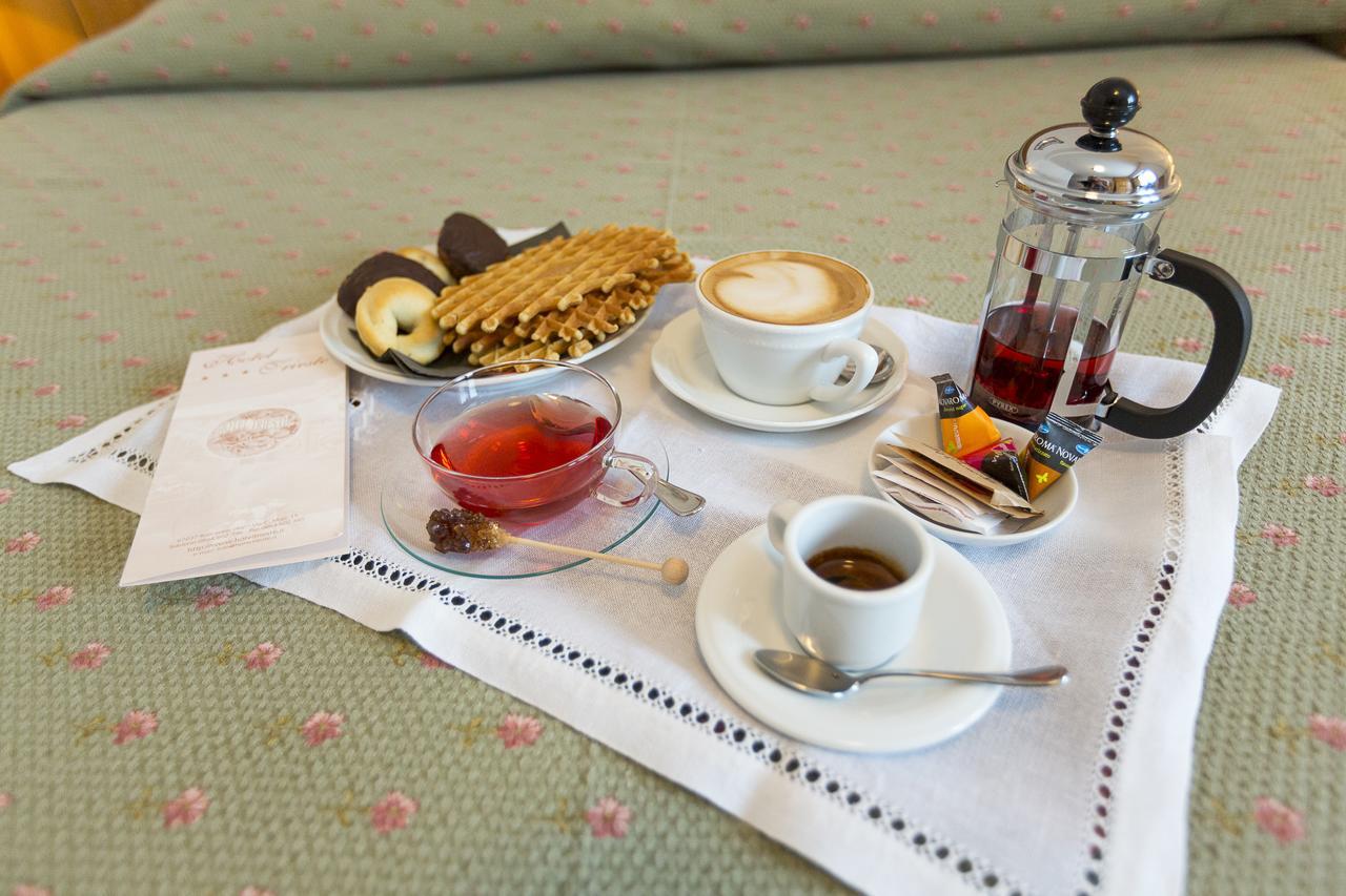 Hotel Trieste Roccaraso Buitenkant foto