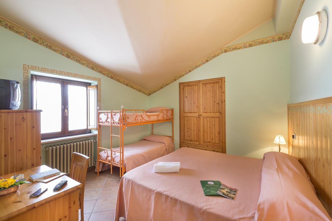 Hotel Trieste Roccaraso Buitenkant foto